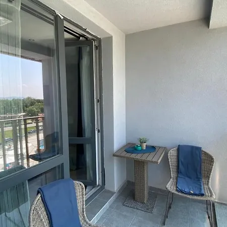 Paradiso 'в' 408 Private 公寓 *