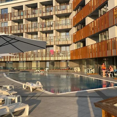 Paradiso 'в' 408 Private 公寓