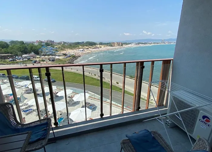 Paradiso 'в' 408 Private * Nessebar