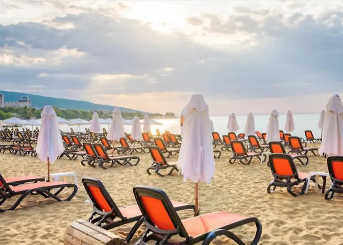 Paradiso 'в' 408 Private * Nessebar